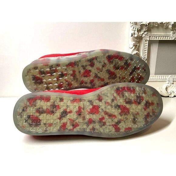 PUMA Suede Classic V2 Perf - Picture 4 of 8